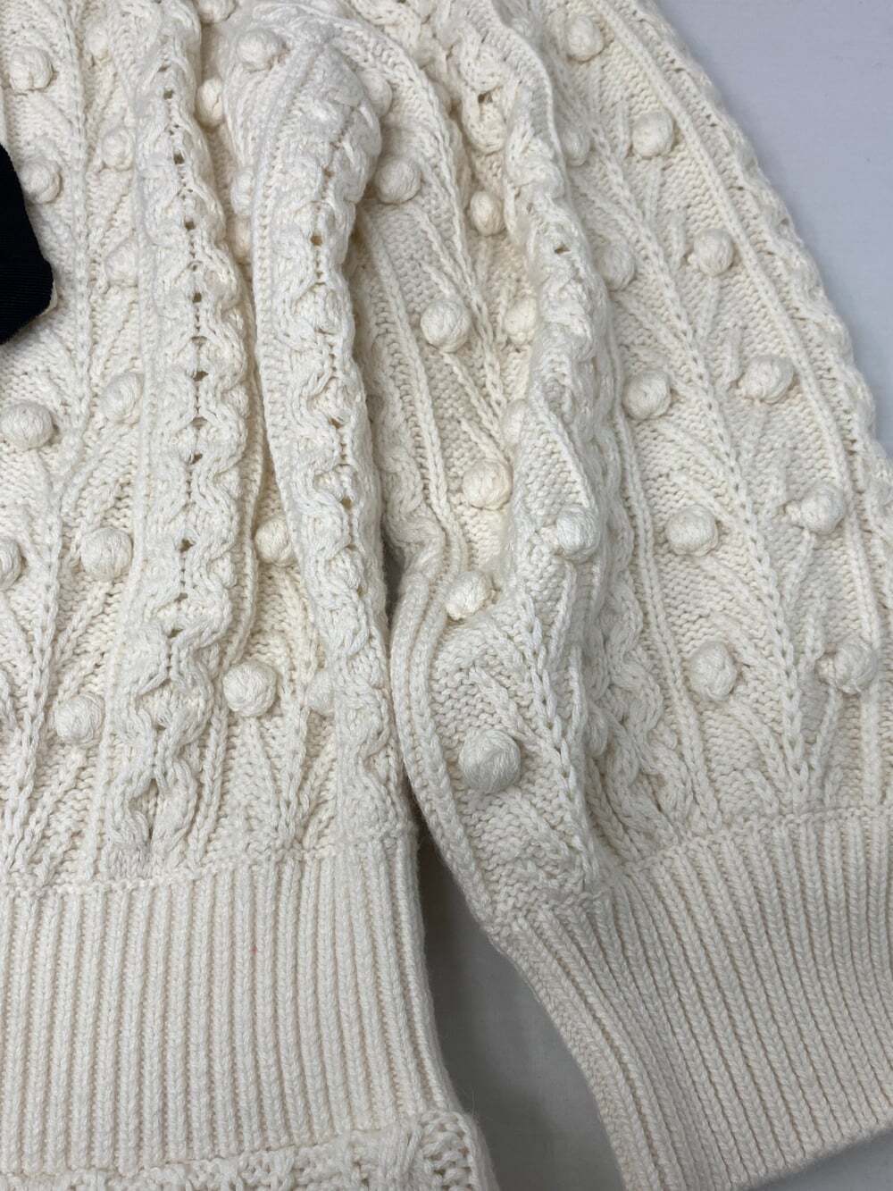 Alice and Olivia Kitty Bow Front Sweater White Dress Large - Picture 8 of 12